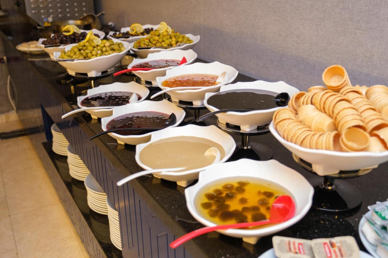 Mitte Port Hotel Konak İzmir Ngoại thất bức ảnh