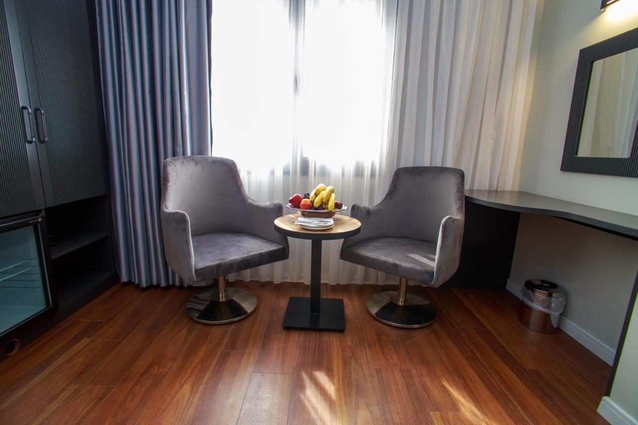 Mitte Port Hotel Konak İzmir Ngoại thất bức ảnh