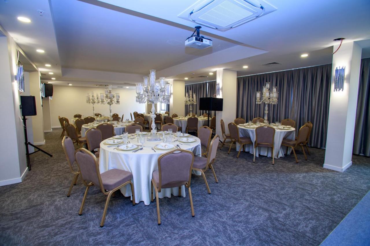 Mitte Port Hotel Konak İzmir Ngoại thất bức ảnh